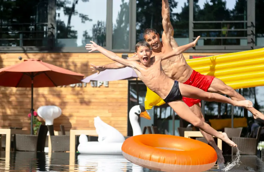 Cazare-Eforie-Nord-vs-Cazare-Tuzla-Aquapark.webp Cazare Eforie Nord vs Cazare Tuzla Aquapark