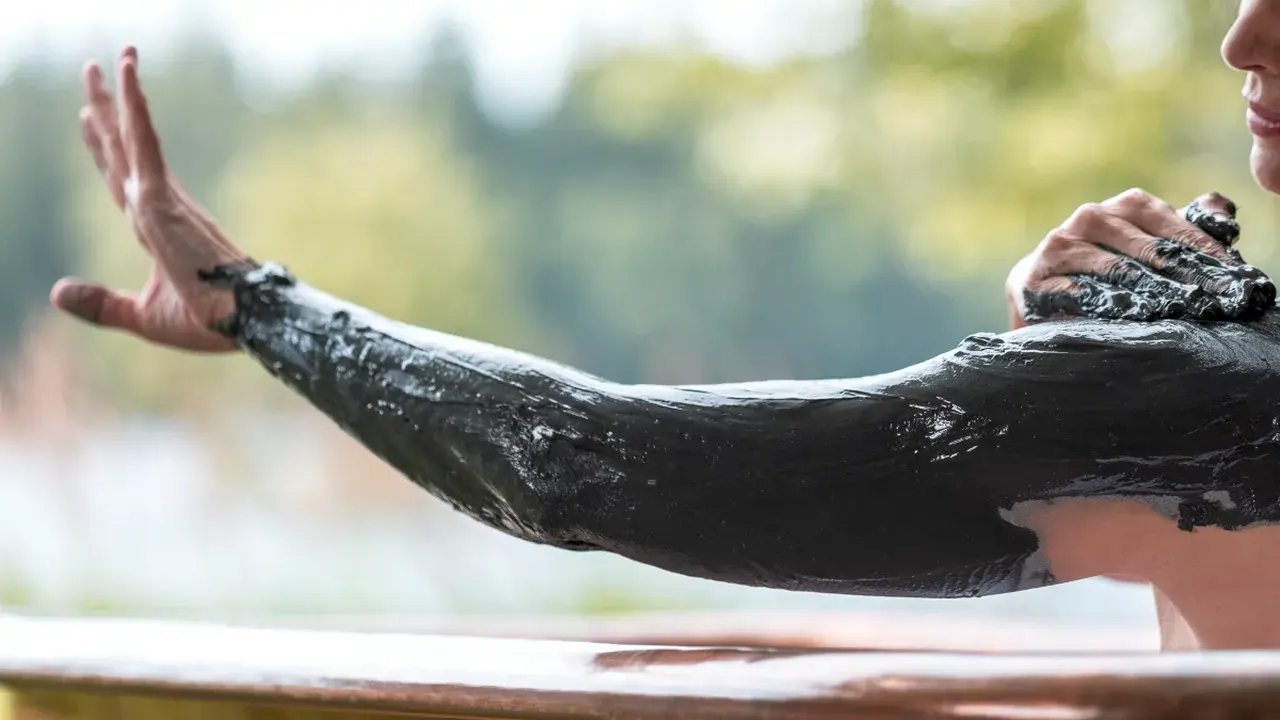 Cazare-Ieftina-Eforie-Nord-masaj-namol.webp Cazare Ieftine Eforie Nord masaj namol